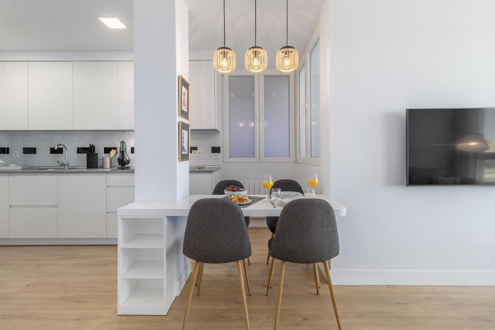 Apartamento Cercano 4 Torres Chamartin Ii